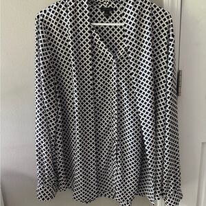 Ann Taylor Monochrome Diamond Pattern Blouse